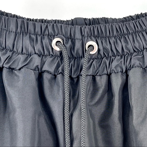 The Savage Project Women's Rain Jacket and Pant Set - One Size - Picture 7 of 9